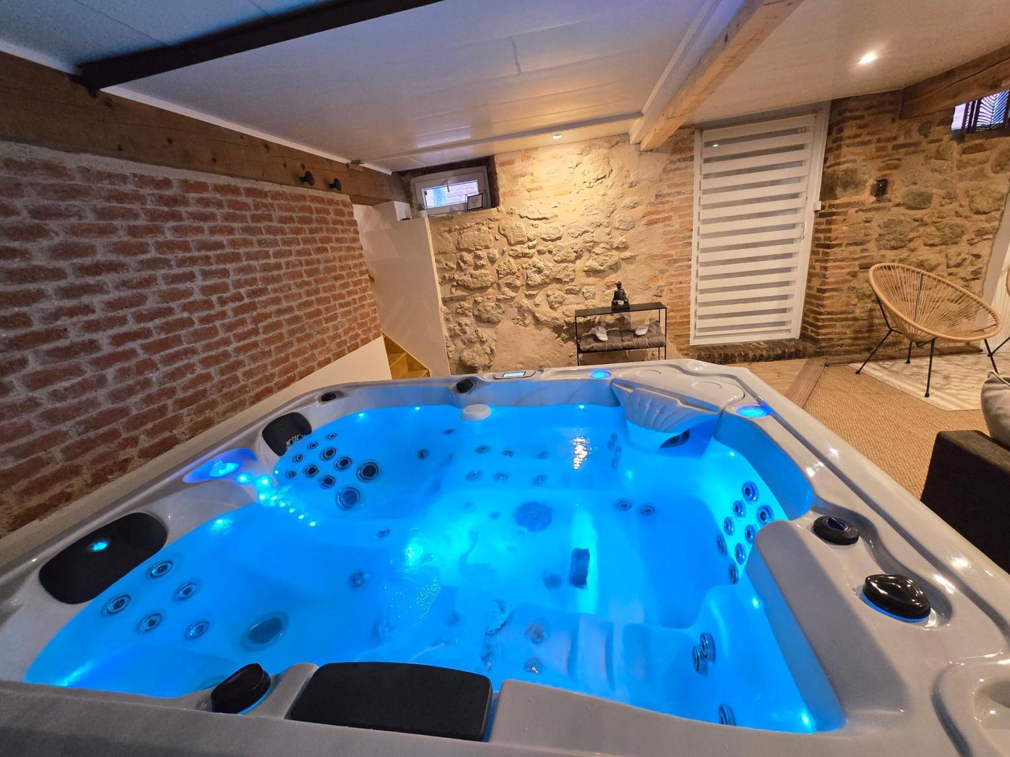 Gite Le Jardin Secret Et Gite Au Temps Suspendu Montpezat  Luaran gambar